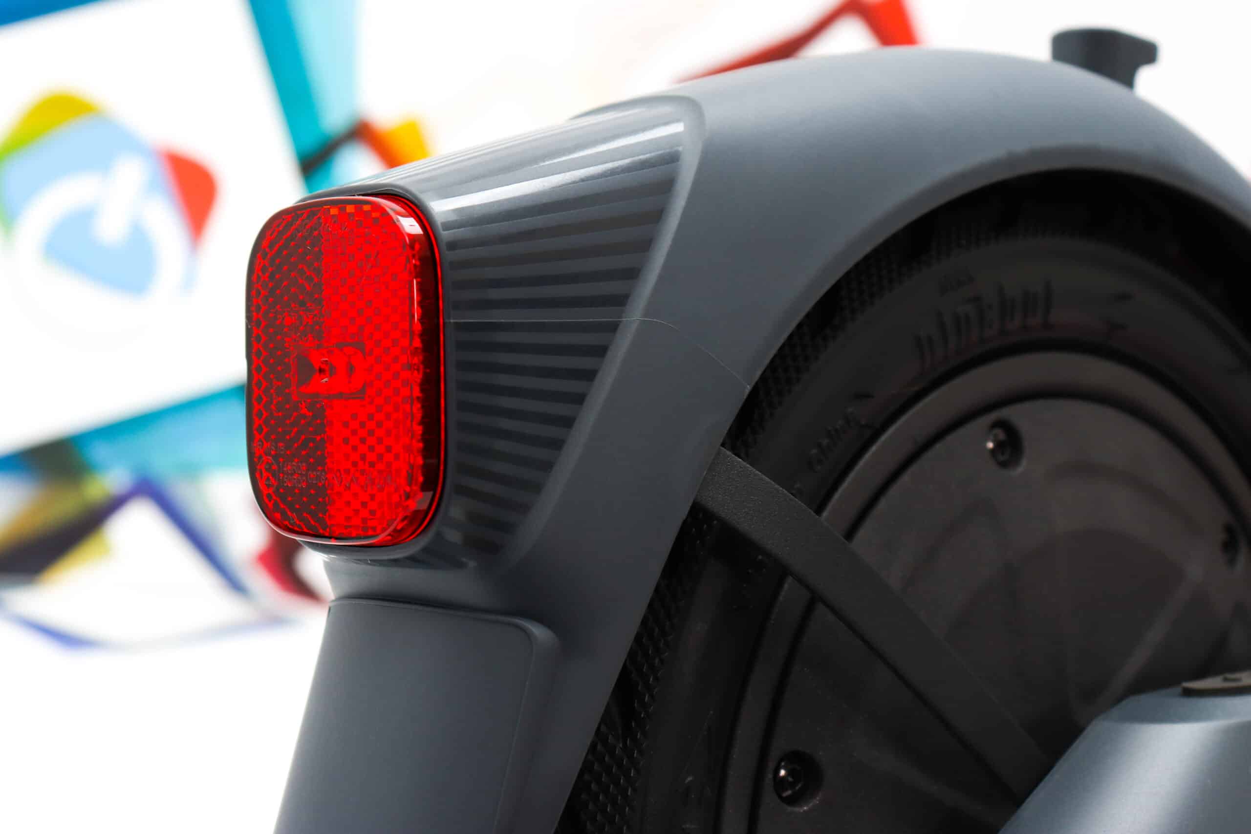 E-romobil NineBot eKickScooter E2 Pro 25km/h - Slika 15