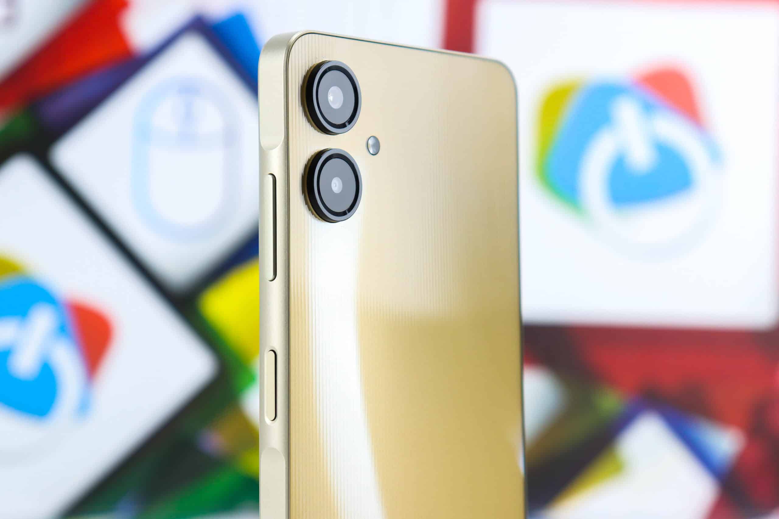 Smartphone Samsung Galaxy A06 4GB / 128GB 6,7'' Gold - Slika 8