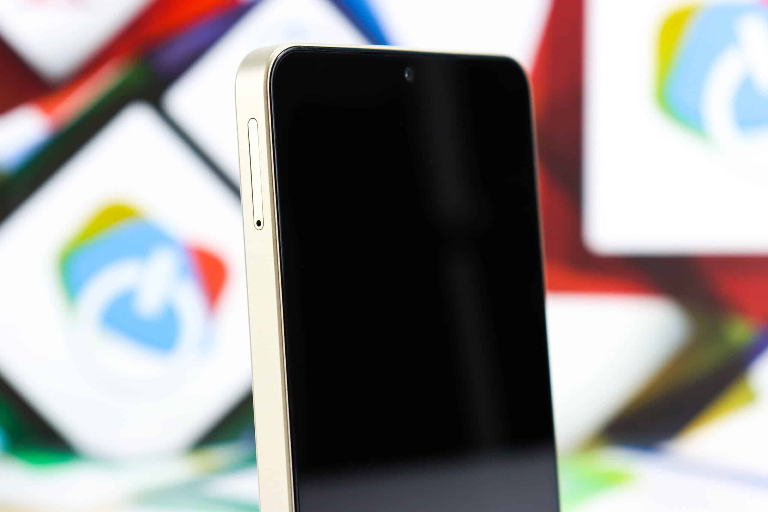 Smartphone Samsung Galaxy A06 4GB / 128GB 6,7'' Gold - Slika 11