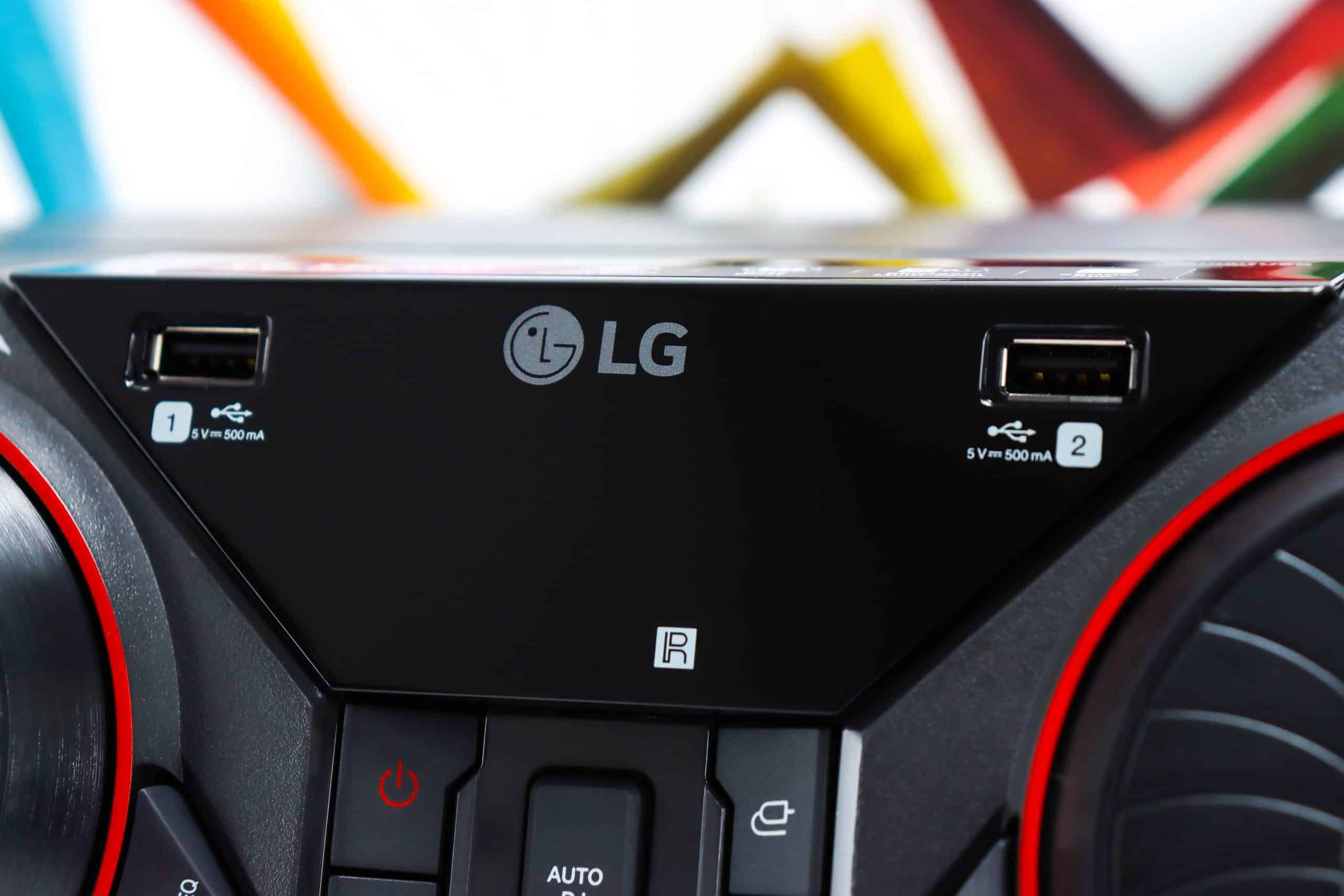 Zvučni sistem LG XBOOM CK43 Hi-Fi 2.0 BT 300W - Slika 6