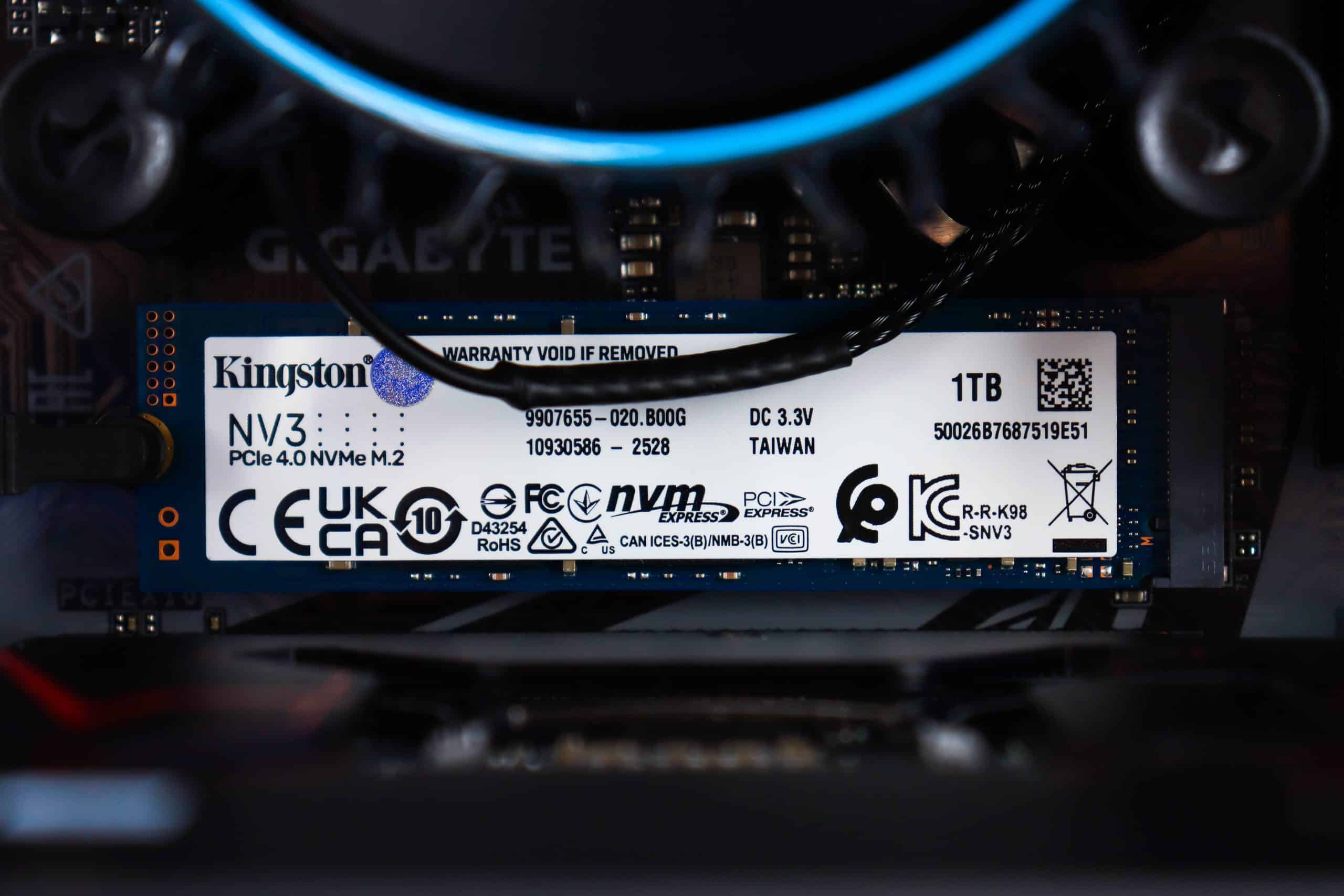Gaming PC CM Elite 502-02W i5-14400F RX 7600 XT 1TB SSD 32GB DDR5 - Slika 12