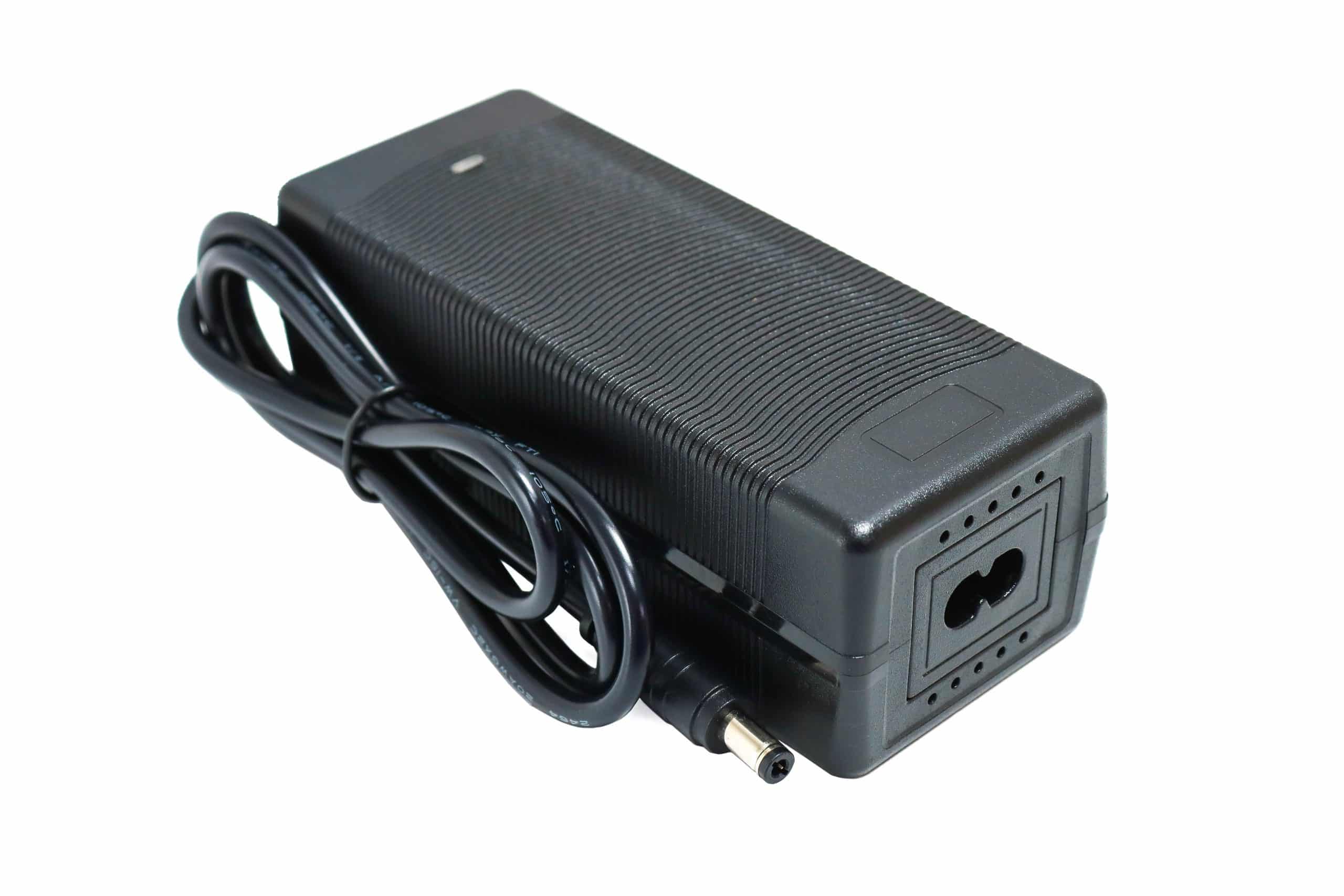 Punjač za romobil SJT-85E 42V/2A 84W Li-ion - Slika 3