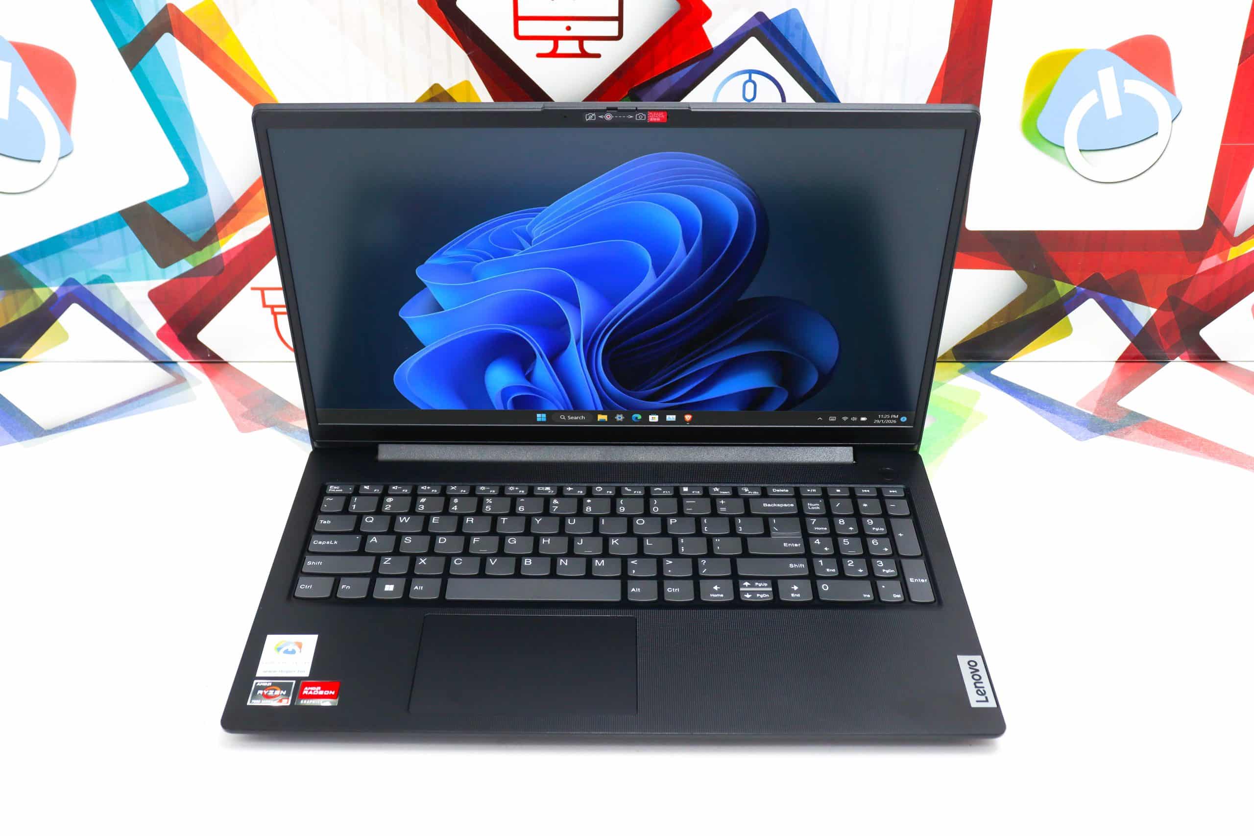 Laptop Lenovo V15 G4 AMN R3 7320u 512GB SSD 16GB DDR5 15,6'' - Slika 6