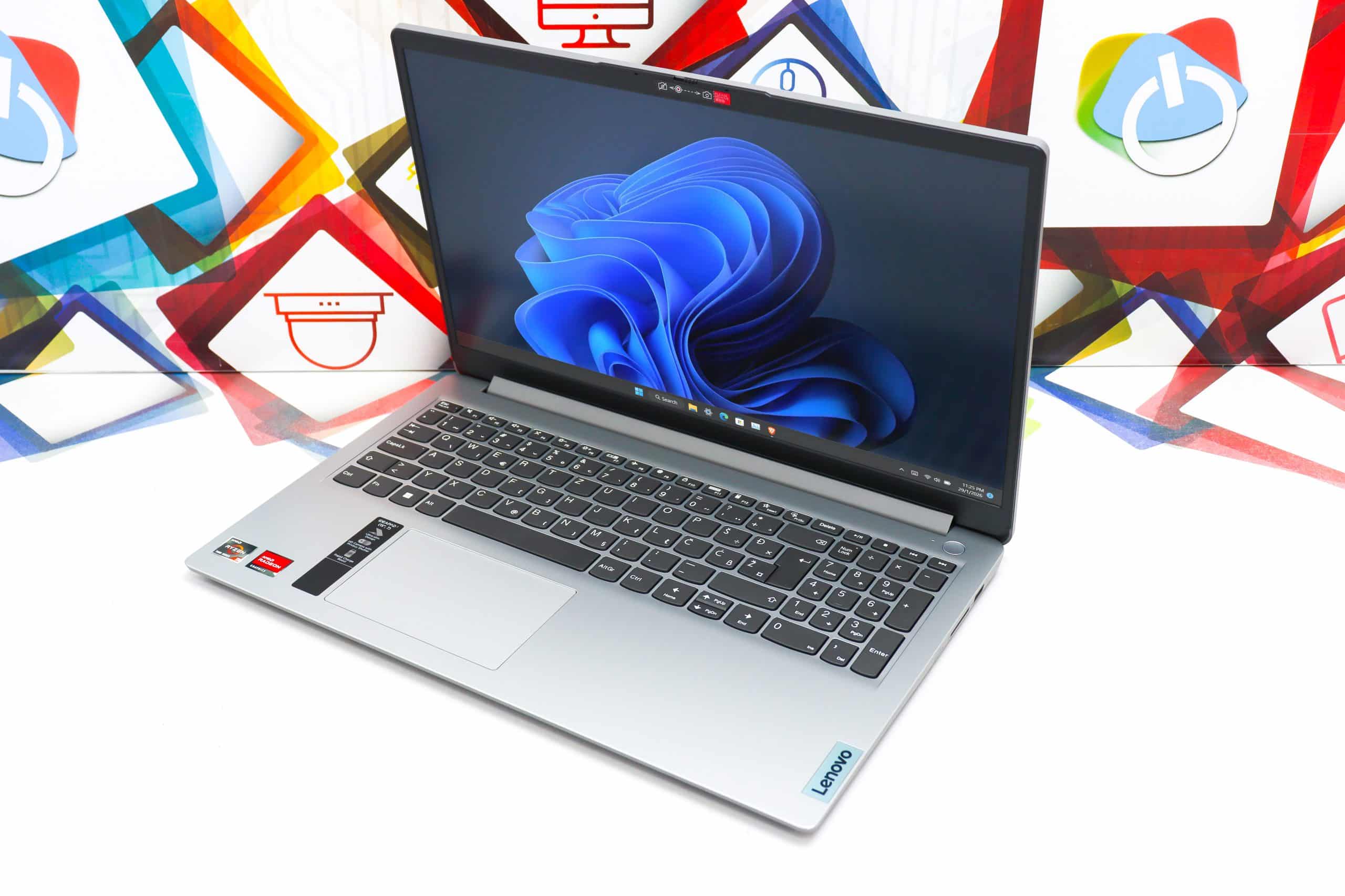 Laptop Lenovo IdeaPad 1 15AMN7 R3 7320u 512GB SSD 16GB DDR5 15,6'' - Slika 7