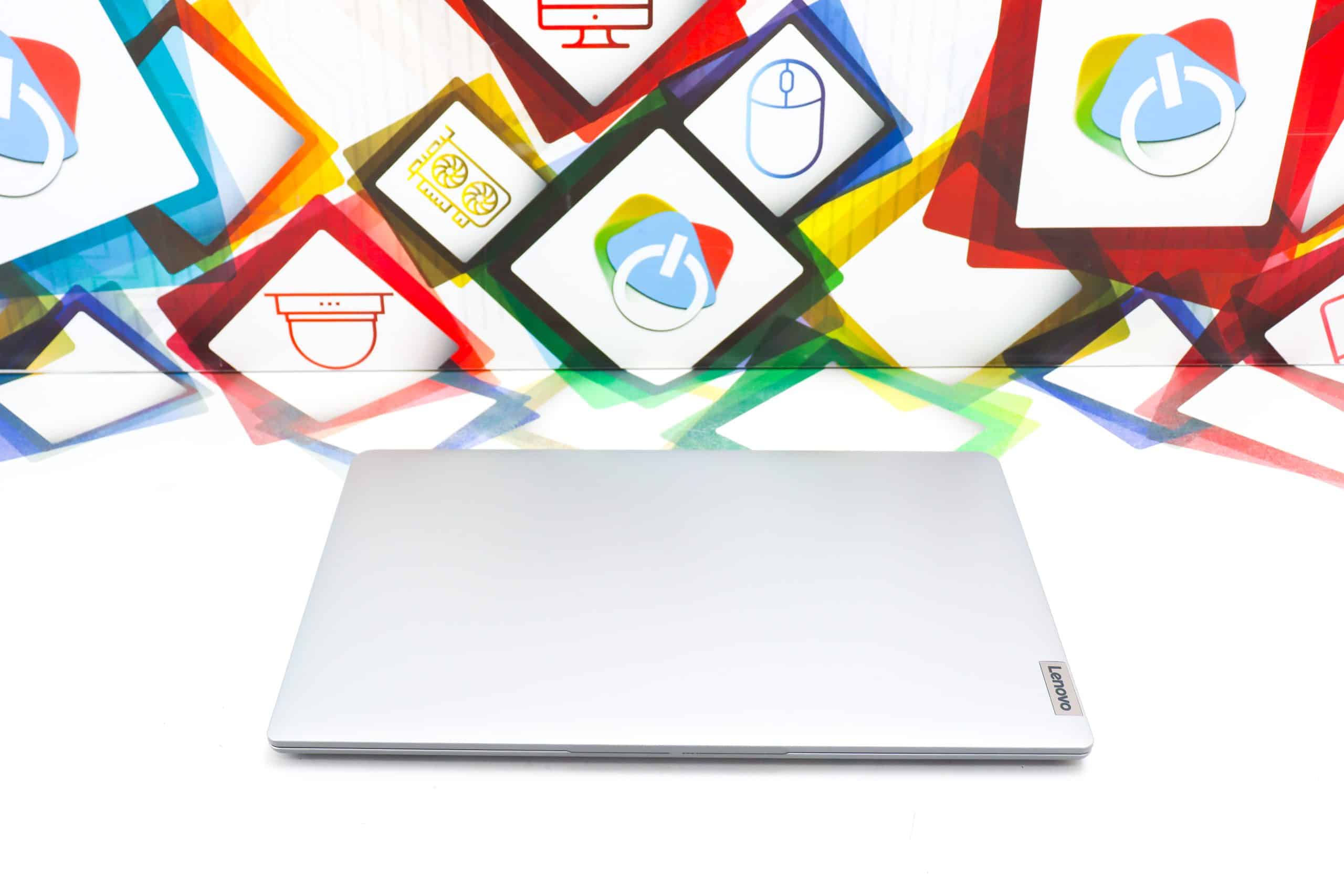 Laptop Lenovo IdeaPad 1 15AMN7 R3 7320u 512GB SSD 16GB DDR5 15,6'' - Slika 12