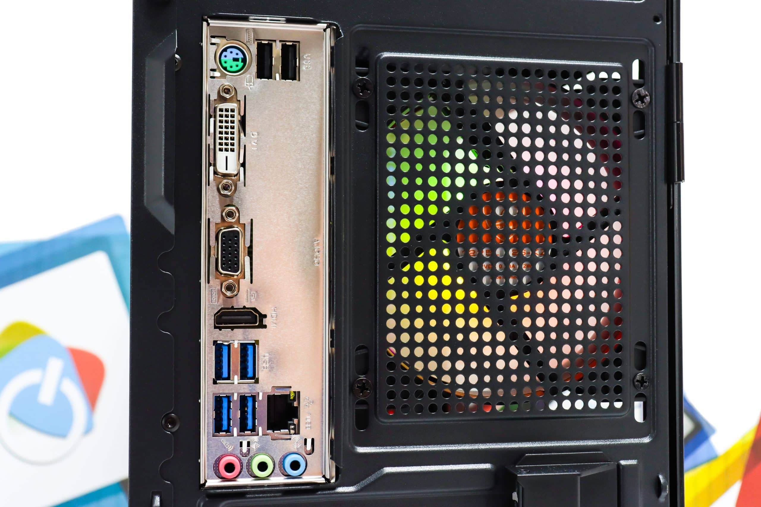 Gaming PC Purity-24 R5 3600 Radeon RX 9060 256GB SSD 8GB DDR4 - Slika 8