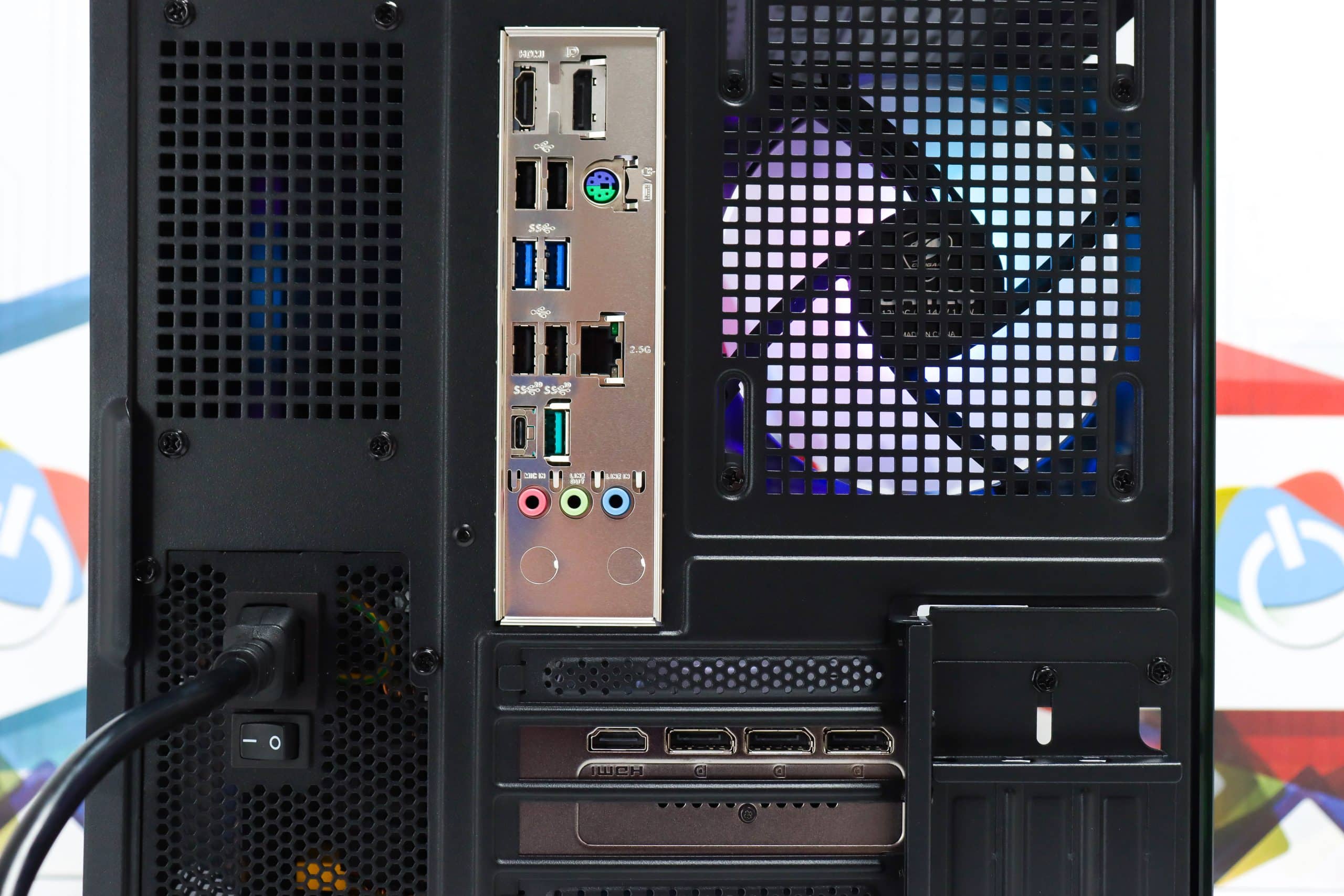 Gaming PC Cougar FV150-07 i5-14400F RTX 5070 1TB SSD 32GB DDR5 - Slika 5
